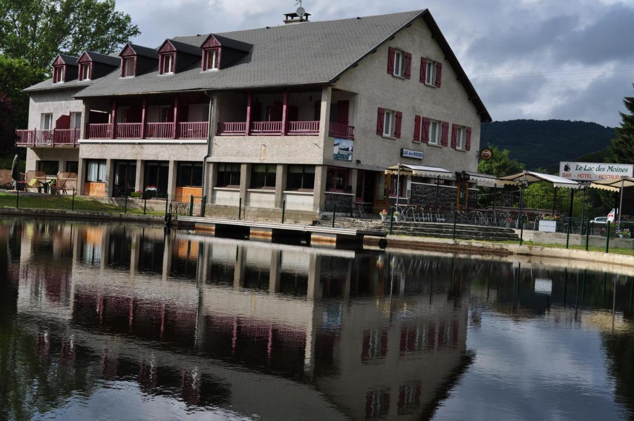 Le Lac Des Moines Hotel Condat  Exterior foto